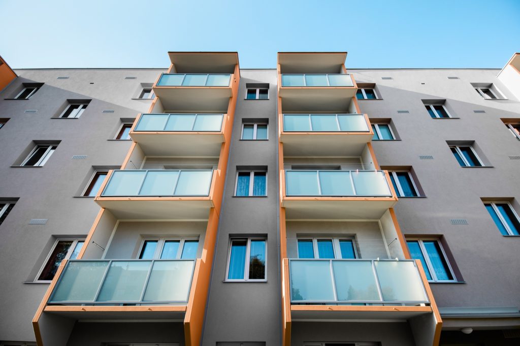 Revitalizace balkonů a nové železobetonové lodžie